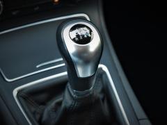 https://www.autoroyal.es/media/com_expautospro/images/big/turismos_todo_terrenos_y_furgonetas_mercedes_b_180_5fbbe26dcbb62.JPG