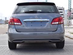 https://www.autoroyal.es/media/com_expautospro/images/big/turismos_todo_terrenos_y_furgonetas_mercedes_b_180_65ef25e30c56a.JPG