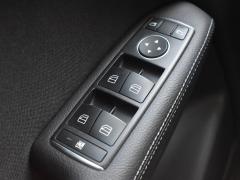 https://www.autoroyal.es/media/com_expautospro/images/big/turismos_todo_terrenos_y_furgonetas_mercedes_b_180_66f1a4292ed12.JPG