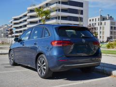 https://www.autoroyal.es/media/com_expautospro/images/big/turismos_todo_terrenos_y_furgonetas_mercedes_b_200_66e85be71a73a.JPG