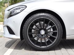 https://www.autoroyal.es/media/com_expautospro/images/big/turismos_todo_terrenos_y_furgonetas_mercedes_c_200_64a95007263ce.JPG