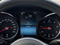 https://www.autoroyal.es/media/com_expautospro/images/big/turismos_todo_terrenos_y_furgonetas_mercedes_c_200_65b2a9d52197e.JPG