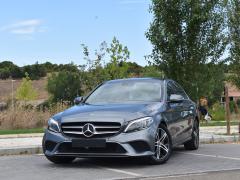 https://www.autoroyal.es/media/com_expautospro/images/big/turismos_todo_terrenos_y_furgonetas_mercedes_c_200_66d6d6ec67b68.JPG