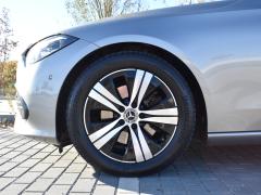 https://www.autoroyal.es/media/com_expautospro/images/big/turismos_todo_terrenos_y_furgonetas_mercedes_c_200_6ad090c0bdc2e.JPG
