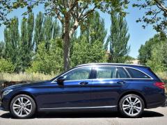 https://www.autoroyal.es/media/com_expautospro/images/big/turismos_todo_terrenos_y_furgonetas_mercedes_c_220d_60bf865398daf.JPG