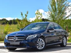 https://www.autoroyal.es/media/com_expautospro/images/big/turismos_todo_terrenos_y_furgonetas_mercedes_c_220d_664b7929cab14.JPG