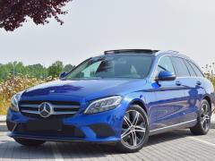 https://www.autoroyal.es/media/com_expautospro/images/big/turismos_todo_terrenos_y_furgonetas_mercedes_c_220d_6847095c68952.JPG
