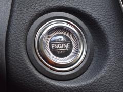 https://www.autoroyal.es/media/com_expautospro/images/big/turismos_todo_terrenos_y_furgonetas_mercedes_c_220d_6847095ef093a.JPG