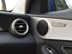 https://www.autoroyal.es/media/com_expautospro/images/big/turismos_todo_terrenos_y_furgonetas_mercedes_c_220d_684709625b652.JPG