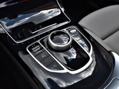 https://www.autoroyal.es/media/com_expautospro/images/big/turismos_todo_terrenos_y_furgonetas_mercedes_c_250d_5ee4b32793fb7.JPG