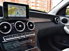 https://www.autoroyal.es/media/com_expautospro/images/big/turismos_todo_terrenos_y_furgonetas_mercedes_c_250d_5ee4b3339dc80.JPG
