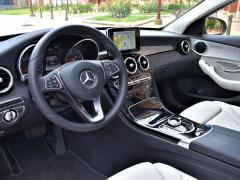 https://www.autoroyal.es/media/com_expautospro/images/big/turismos_todo_terrenos_y_furgonetas_mercedes_c_250d_5ee4b33c7df48.JPG