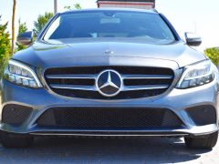 https://www.autoroyal.es/media/com_expautospro/images/big/turismos_todo_terrenos_y_furgonetas_mercedes_c_6a2ad65754895.png