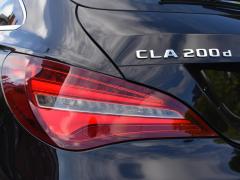 https://www.autoroyal.es/media/com_expautospro/images/big/turismos_todo_terrenos_y_furgonetas_mercedes_cla_200_shooting_brake_5f6b6af7d5596.JPG