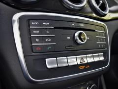 https://www.autoroyal.es/media/com_expautospro/images/big/turismos_todo_terrenos_y_furgonetas_mercedes_cla_200_shooting_brake_5f6b6afa809c1.JPG