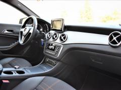 https://www.autoroyal.es/media/com_expautospro/images/big/turismos_todo_terrenos_y_furgonetas_mercedes_cla_5e4faa5b5a4fa.JPG