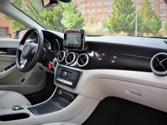 https://www.autoroyal.es/media/com_expautospro/images/big/turismos_todo_terrenos_y_furgonetas_mercedes_cla_60a78f92198b3.JPG