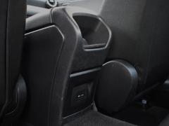 https://www.autoroyal.es/media/com_expautospro/images/big/turismos_todo_terrenos_y_furgonetas_mercedes_cla_67b4d543dc1d2.JPG