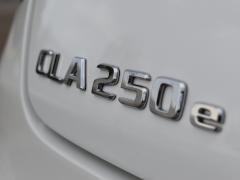 https://www.autoroyal.es/media/com_expautospro/images/big/turismos_todo_terrenos_y_furgonetas_mercedes_cla_6a3c19ae6b5a3.JPG
