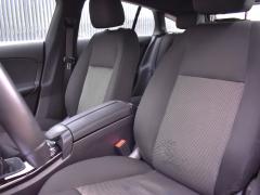https://www.autoroyal.es/media/com_expautospro/images/big/turismos_todo_terrenos_y_furgonetas_mercedes_cla_shooting_brake_69e8a328c071a.JPG