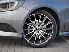 https://www.autoroyal.es/media/com_expautospro/images/big/turismos_todo_terrenos_y_furgonetas_mercedes_clase_a220d_623c91189f230.JPG