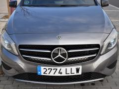 https://www.autoroyal.es/media/com_expautospro/images/big/turismos_todo_terrenos_y_furgonetas_mercedes_clase_a220d_623c9124c8765.JPG