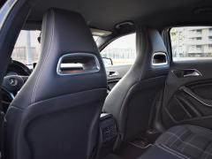 https://www.autoroyal.es/media/com_expautospro/images/big/turismos_todo_terrenos_y_furgonetas_mercedes_clase_a220d_623c9126f1b73.JPG