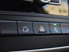 https://www.autoroyal.es/media/com_expautospro/images/big/turismos_todo_terrenos_y_furgonetas_mercedes_clase_a220d_623c912833219.JPG