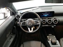 https://www.autoroyal.es/media/com_expautospro/images/big/turismos_todo_terrenos_y_furgonetas_mercedes_clase_a_180_6a5f314b2db4d.jpg