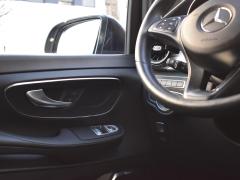 https://www.autoroyal.es/media/com_expautospro/images/big/turismos_todo_terrenos_y_furgonetas_mercedes_clase_v_69c579a64e814.JPG