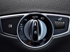 https://www.autoroyal.es/media/com_expautospro/images/big/turismos_todo_terrenos_y_furgonetas_mercedes_e350d_5f4e1e7a0ba8e.JPG