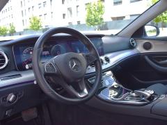 https://www.autoroyal.es/media/com_expautospro/images/big/turismos_todo_terrenos_y_furgonetas_mercedes_e_220_68343d2e28295.JPG