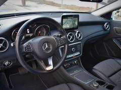 https://www.autoroyal.es/media/com_expautospro/images/big/turismos_todo_terrenos_y_furgonetas_mercedes_gla_200_6468968678e50.JPG
