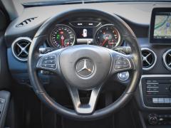 https://www.autoroyal.es/media/com_expautospro/images/big/turismos_todo_terrenos_y_furgonetas_mercedes_gla_200_64689687c6c9f.JPG