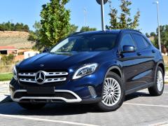 https://www.autoroyal.es/media/com_expautospro/images/big/turismos_todo_terrenos_y_furgonetas_mercedes_gla_200_650ec698b8e24.JPG