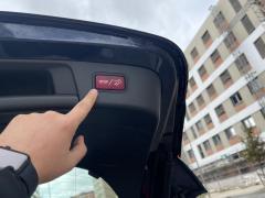 https://www.autoroyal.es/media/com_expautospro/images/big/turismos_todo_terrenos_y_furgonetas_mercedes_gla_220_653f9621cfb68.JPG