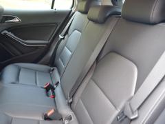 https://www.autoroyal.es/media/com_expautospro/images/big/turismos_todo_terrenos_y_furgonetas_mercedes_gla_668ec5fd5418b.JPG