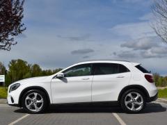 https://www.autoroyal.es/media/com_expautospro/images/big/turismos_todo_terrenos_y_furgonetas_mercedes_gla_67fe96e9d6382.JPG