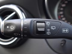 https://www.autoroyal.es/media/com_expautospro/images/big/turismos_todo_terrenos_y_furgonetas_mercedes_gla_67fe96ecbd2c9.JPG