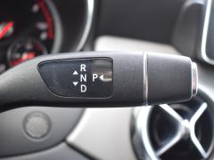 https://www.autoroyal.es/media/com_expautospro/images/big/turismos_todo_terrenos_y_furgonetas_mercedes_gla_67fe96ed406ea.JPG