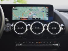 https://www.autoroyal.es/media/com_expautospro/images/big/turismos_todo_terrenos_y_furgonetas_mercedes_gla_681247d07273d.JPG