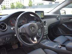https://www.autoroyal.es/media/com_expautospro/images/big/turismos_todo_terrenos_y_furgonetas_mercedes_gla_68596491667ec.JPG