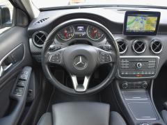 https://www.autoroyal.es/media/com_expautospro/images/big/turismos_todo_terrenos_y_furgonetas_mercedes_gla_6859649222e3a.JPG