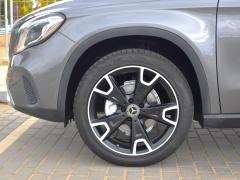 https://www.autoroyal.es/media/com_expautospro/images/big/turismos_todo_terrenos_y_furgonetas_mercedes_gla_68f9f5b86993b.JPG