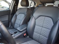 https://www.autoroyal.es/media/com_expautospro/images/big/turismos_todo_terrenos_y_furgonetas_mercedes_gla_6a4d22034e733.JPG