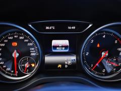 https://www.autoroyal.es/media/com_expautospro/images/big/turismos_todo_terrenos_y_furgonetas_mercedes_gla_6a4d2207df3b0.JPG