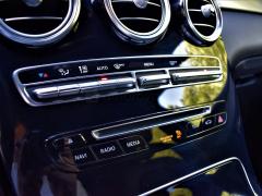 https://www.autoroyal.es/media/com_expautospro/images/big/turismos_todo_terrenos_y_furgonetas_mercedes_glc_5f0c2fead7b2b.JPG
