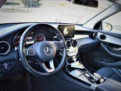 https://www.autoroyal.es/media/com_expautospro/images/big/turismos_todo_terrenos_y_furgonetas_mercedes_glc_5ffdc8bbdcf4a.JPG