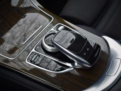 https://www.autoroyal.es/media/com_expautospro/images/big/turismos_todo_terrenos_y_furgonetas_mercedes_glc_60003669e32a9.JPG