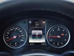 https://www.autoroyal.es/media/com_expautospro/images/big/turismos_todo_terrenos_y_furgonetas_mercedes_glc_62740a8f31a93.JPG
